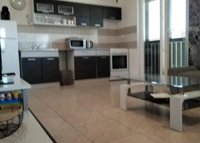 Gabriela Apartamento *